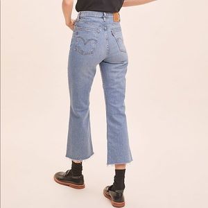 Levi’s ribcage crop flare jeans